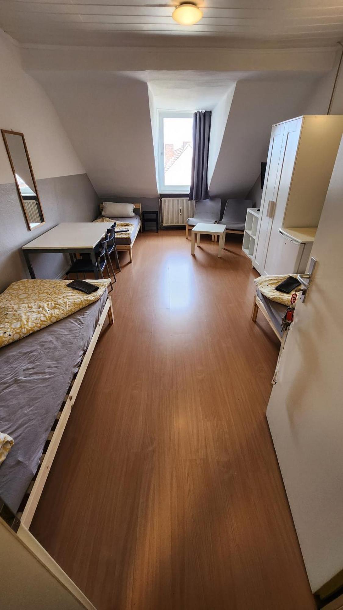 Moderne Studio Apartments Und 120Qm Wohnungen In Oberhausen, Ideal Fuer Geschaeftsreisende Und Monteure Oberhausen  Extérieur photo