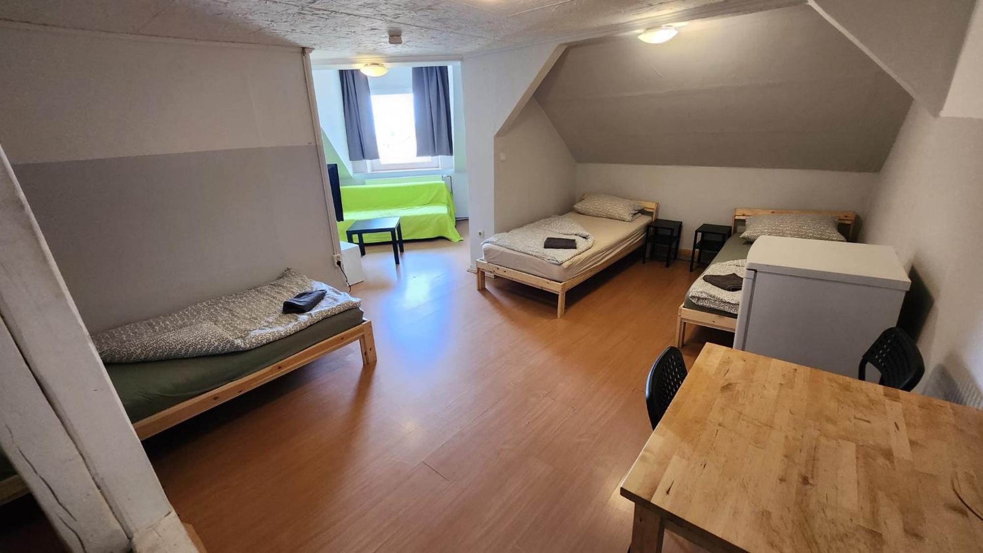 Moderne Studio Apartments Und 120Qm Wohnungen In Oberhausen, Ideal Fuer Geschaeftsreisende Und Monteure Oberhausen  Extérieur photo