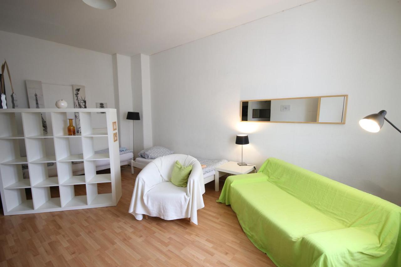 Moderne Studio Apartments Und 120Qm Wohnungen In Oberhausen, Ideal Fuer Geschaeftsreisende Und Monteure Oberhausen  Extérieur photo
