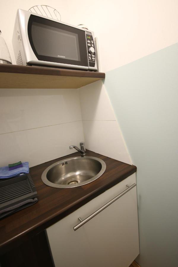 Moderne Studio Apartments Und 120Qm Wohnungen In Oberhausen, Ideal Fuer Geschaeftsreisende Und Monteure Oberhausen  Extérieur photo