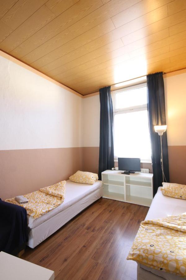 Moderne Studio Apartments Und 120Qm Wohnungen In Oberhausen, Ideal Fuer Geschaeftsreisende Und Monteure Oberhausen  Extérieur photo