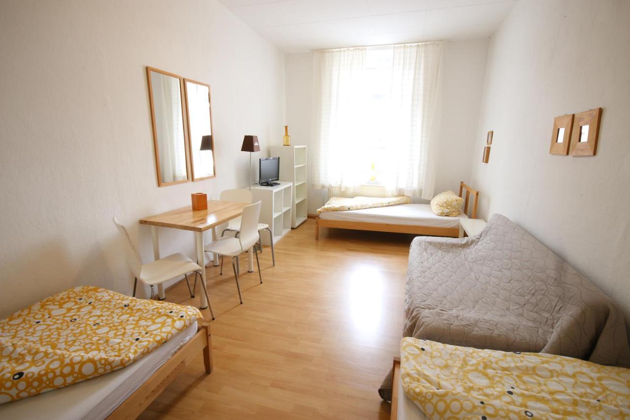 Moderne Studio Apartments Und 120Qm Wohnungen In Oberhausen, Ideal Fuer Geschaeftsreisende Und Monteure Oberhausen  Extérieur photo