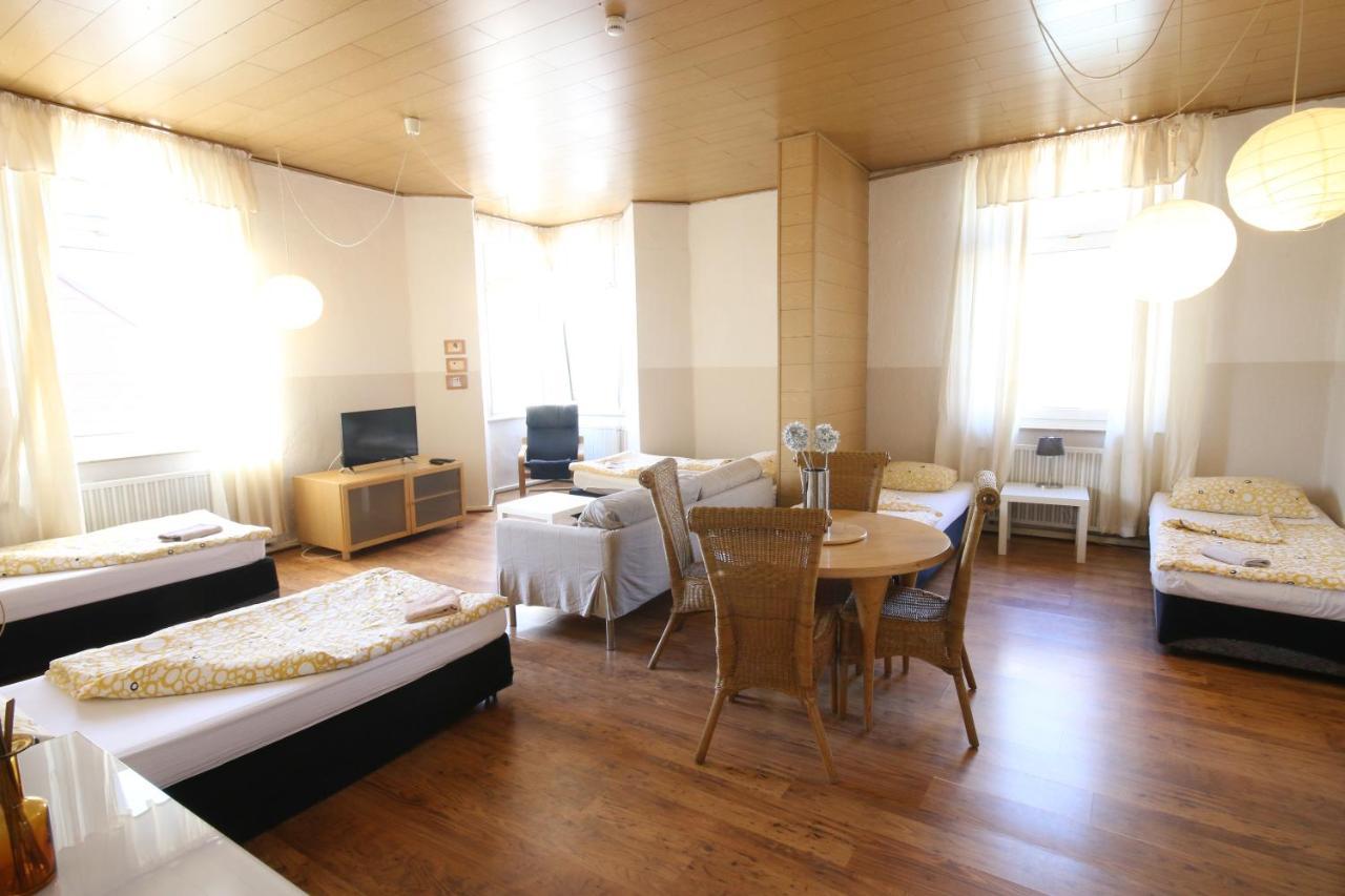 Moderne Studio Apartments Und 120Qm Wohnungen In Oberhausen, Ideal Fuer Geschaeftsreisende Und Monteure Oberhausen  Extérieur photo