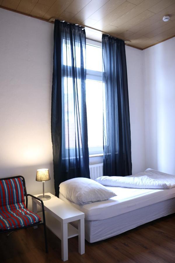 Moderne Studio Apartments Und 120Qm Wohnungen In Oberhausen, Ideal Fuer Geschaeftsreisende Und Monteure Oberhausen  Extérieur photo