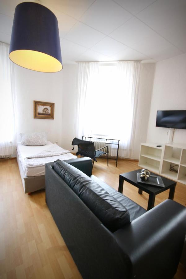 Moderne Studio Apartments Und 120Qm Wohnungen In Oberhausen, Ideal Fuer Geschaeftsreisende Und Monteure Oberhausen  Extérieur photo